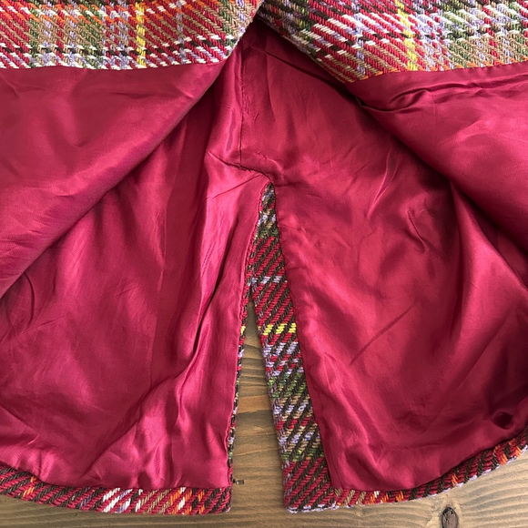 Tribal Plaid Women’s Wool Blend Single Breasted Coat Red/Green Bulgaria Made- 8 - Picture 3 of 10